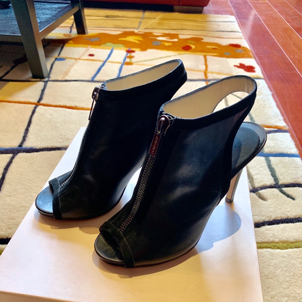 💯% Authentic Jimmy Choo Mayva Slingback Bootie